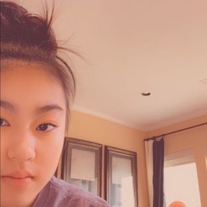 Meet your Posher, Serena